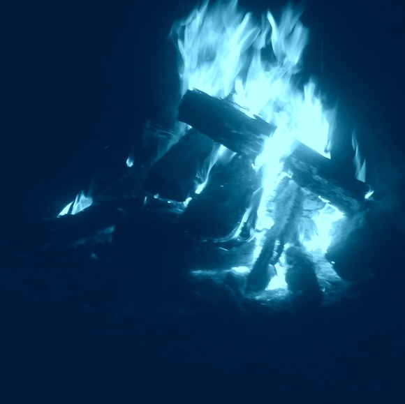 Meet your Posher, Izbeth - Picture 1 of 1